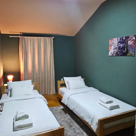 Aleksei Lägenhet Belgrad