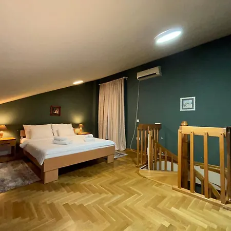 Aleksei Lägenhet Belgrad