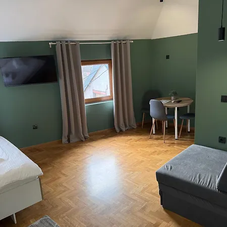 Apartman Aleksei *