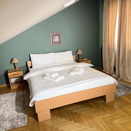 Aleksei Lägenhet Belgrad